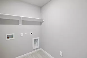 124 Lilywood Ln, Boyd, TX 76023 - Photo 32