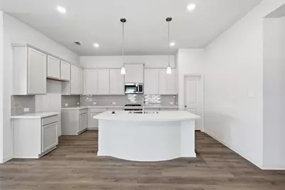 4932 Water Lily Lane, Fort Worth, TX 76036 - Photo 8