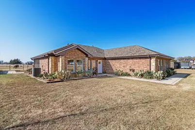 11975 Massey Road, Pilot Point, TX 76258 - Photo 4