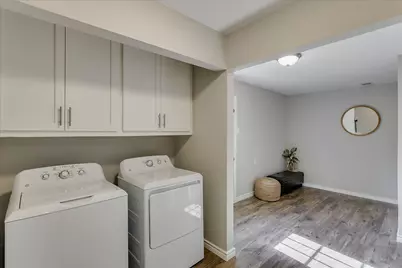 5825 Hillcroft Street, Dallas, TX 75227 - Photo 32