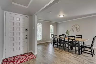 5825 Hillcroft Street, Dallas, TX 75227 - Photo 4