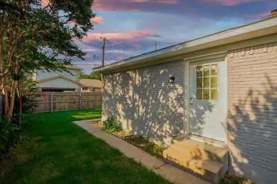 5825 Hillcroft Street, Dallas, TX 75227 - Photo 38