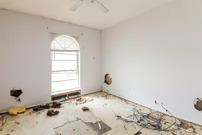 214 Independence Drive, Garland, TX 75043 - Photo 14