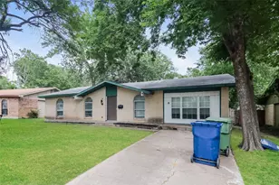 214 Independence Dr, Garland, TX 75043 - Photo 2