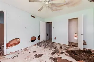 214 Independence Dr, Garland, TX 75043 - Photo 12