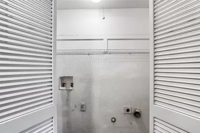 2535 Wedglea Drive #224, Dallas, TX 75211 - Photo 14