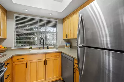 2535 Wedglea Drive #224, Dallas, TX 75211 - Photo 6