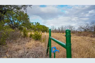 1436 County Rd 216, Iredell, TX 76649 - Photo 32