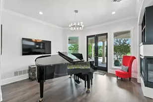 811 Noble Champions Way, Bartonville, TX 76226 - Photo 8