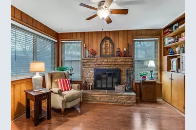 10422 Lake Gardens Drive, Dallas, TX 75218 - Photo 10