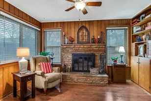 10422 Lake Gardens Dr, Dallas, TX 75218 - Photo 10