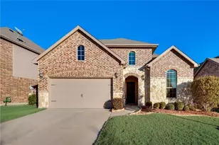 629 Hummingbird Dr, Little Elm, TX 75068 - Photo 1