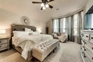 629 Hummingbird Dr, Little Elm, TX 75068 - Photo 10