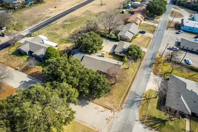 100 Delmore Drive, Hillsboro, TX 76645 - Photo 32