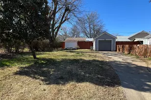 30 W Parnell St, Denison, TX 75020 - Photo 4