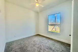 504 Paradise St, Fort Worth, TX 76111 - Photo 14