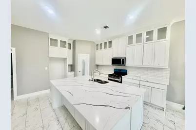 504 Paradise Street, Fort Worth, TX 76111 - Photo 4