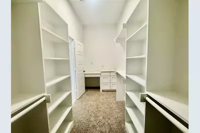 504 Paradise Street, Fort Worth, TX 76111 - Photo 12