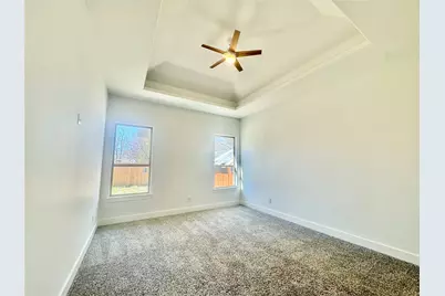504 Paradise Street, Fort Worth, TX 76111 - Photo 8