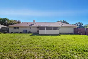 10304 Oak Creek Dr, Greenville, TX 75402 - Photo 24