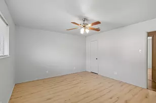 10304 Oak Creek Dr, Greenville, TX 75402 - Photo 18