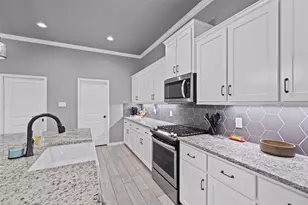 2819 Pistoia Trl, Temple, TX 76502 - Photo 12