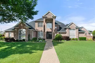 901 Walnut Falls Cir, Mansfield, TX 76063 - Photo 1