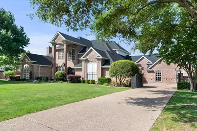 901 Walnut Falls Circle, Mansfield, TX 76063 - Photo 2
