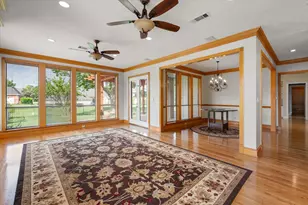 901 Walnut Falls Cir, Mansfield, TX 76063 - Photo 16