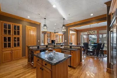 901 Walnut Falls Circle, Mansfield, TX 76063 - Photo 12