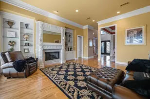 901 Walnut Falls Cir, Mansfield, TX 76063 - Photo 8