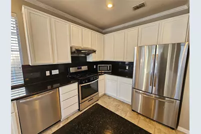 6805 Westover Drive, Rowlett, TX 75089 - Photo 4