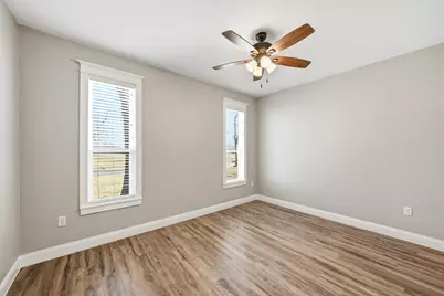 3801 S 4th Street, Waco, TX 76706 - Photo 16