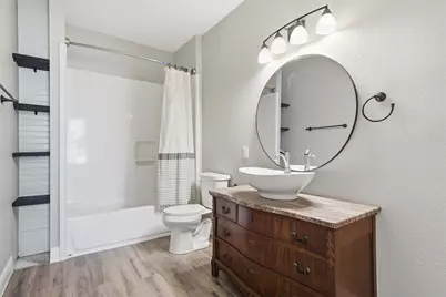 3801 S 4th Street, Waco, TX 76706 - Photo 18
