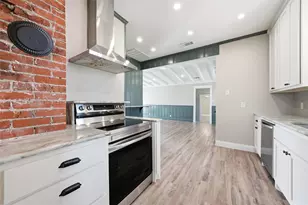 3801 S 4th St, Waco, TX 76706 - Photo 8