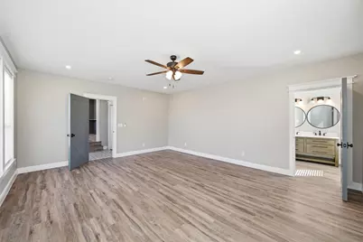 3801 S 4th Street, Waco, TX 76706 - Photo 14