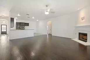 1501 Bricknell Dr, Glenn Heights, TX 75154 - Photo 6