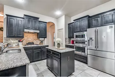 1501 Bricknell Drive, Glenn Heights, TX 75154 - Photo 2