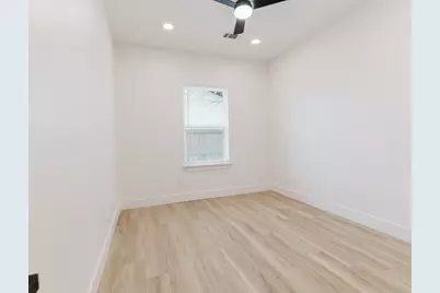 1007 Strickland, Dallas, TX 75216 - Photo 20