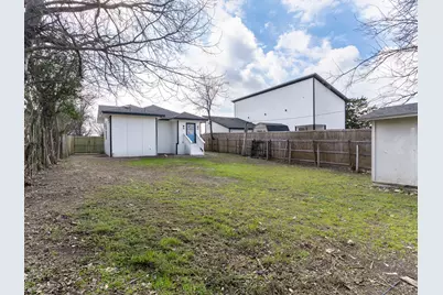 1007 Strickland, Dallas, TX 75216 - Photo 10