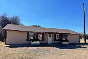 985 Speegle Rd, Woodway, TX 76712 - Photo 2