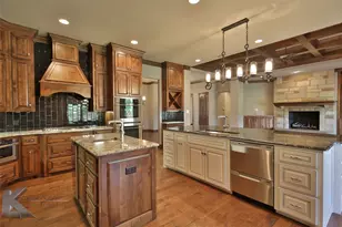 2310 Valholla Ct, Abilene, TX 79606 - Photo 6