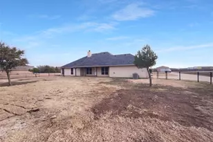 3915 Tower Circle, Nevada, TX 75173 - Photo 28