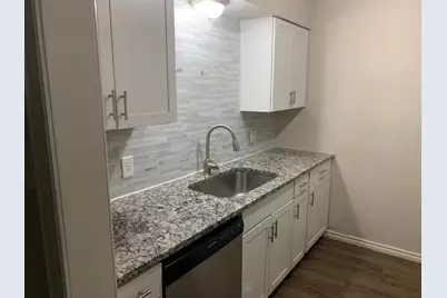 429 Johnson Street #13, Longview, TX 75602 - Photo 2