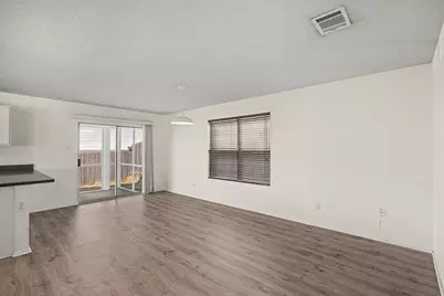 1712 Morrison Drive, Fort Worth, TX 76112 - Photo 10