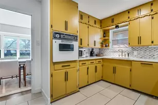 2855 S 9th St, Dallas, TX 75211 - Photo 12