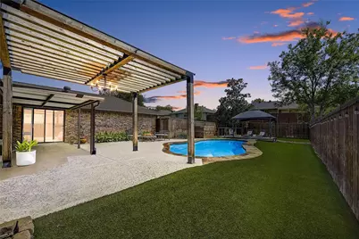 1716 Rosemeade Circle, Carrollton, TX 75007 - Photo 2