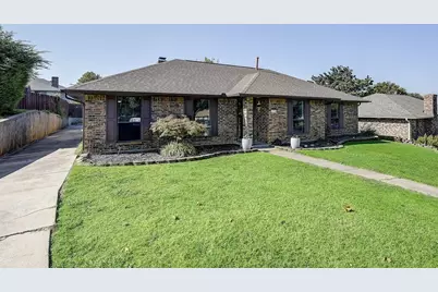 1716 Rosemeade Circle, Carrollton, TX 75007 - Photo 4