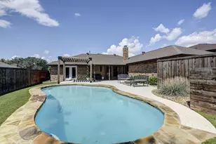 1716 Rosemeade Cir, Carrollton, TX 75007 - Photo 34