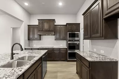 1315 Woodpecker Lane, Mansfield, TX 76063 - Photo 4